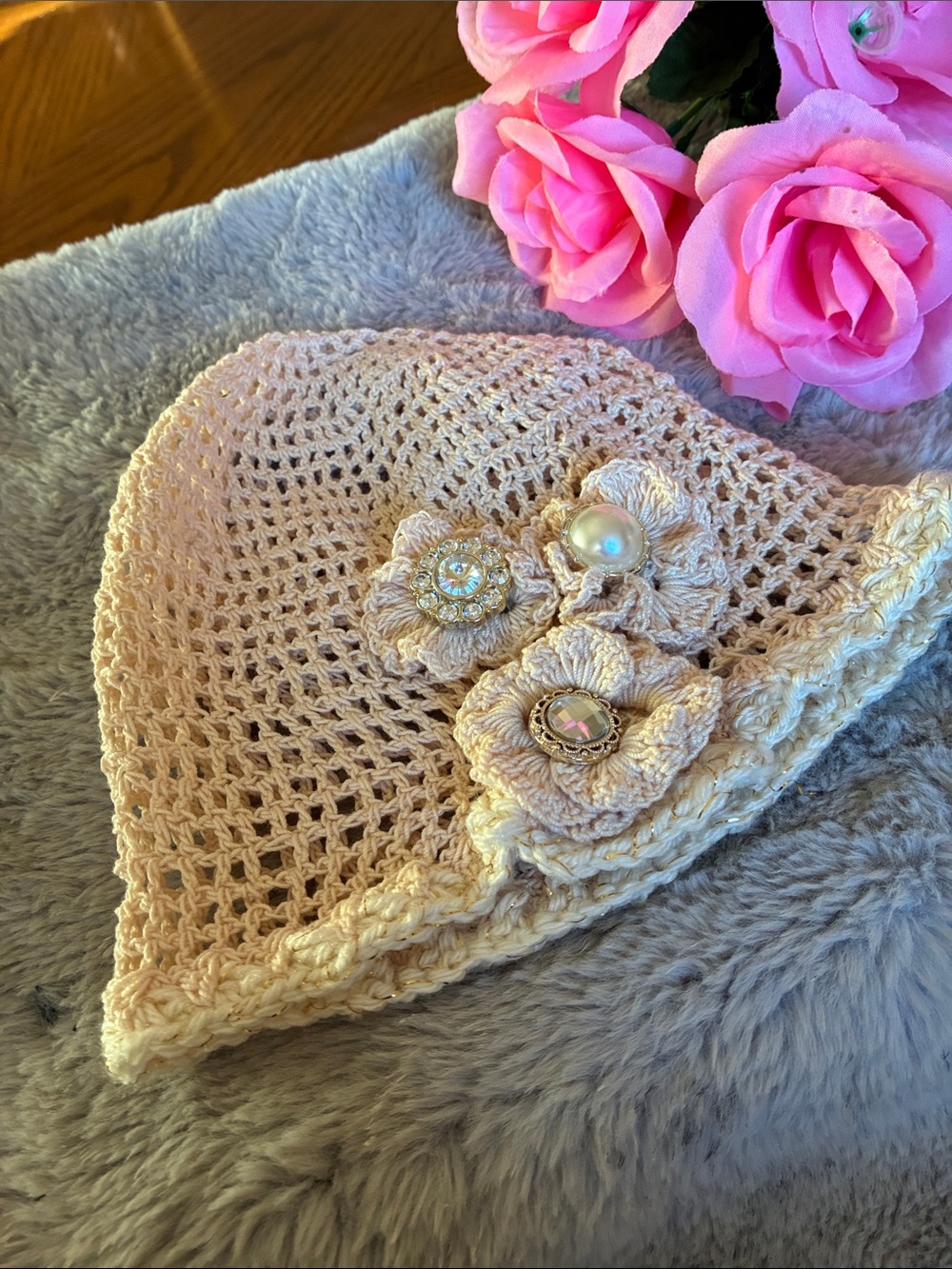Handmade Crochet Flower Beanie - Pink Cream